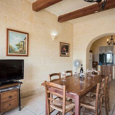 Valley View - Holiday Farmhouse With Private Pool Nadur Kültér fotó